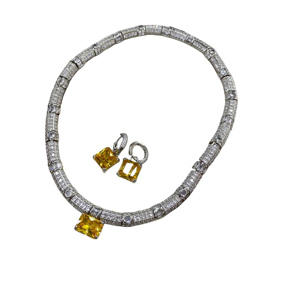 Light Luxury Quadrilateral Goose Yellow High Carbon Diamond Necklace Full Of Zircon Heavy Industry Collarbone Chain Set Female
