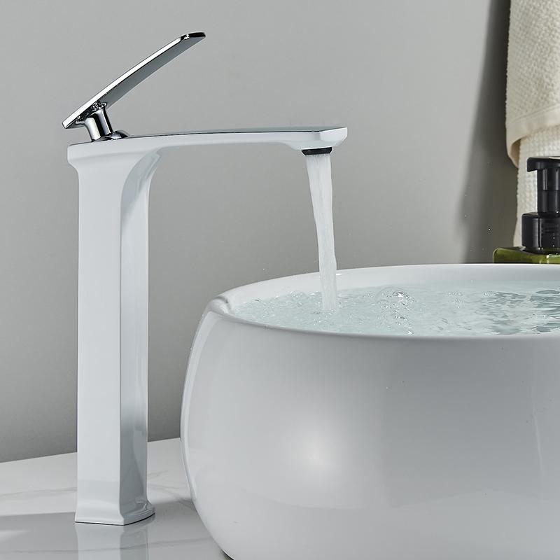 Basin Faucets Hot and Cold Bathroom Hot Cold Water Mixer Tap Chrome/Black Single Handle Basin Water Sink Deck Mounted