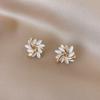 Women's Temperament Flower Earrings Korean Sweet Romantic Earring Fashionable Gold Crystal Zircon Party Accessories Gift