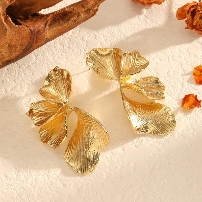 Large Gold Color 3D Textured Flower Drop Earrings For Women Fashion Vintage Geometric Dangle Earring Statement Jewelry Gift