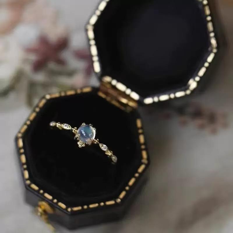 Fashion Moonstone Ring - Elegant and Luxurious Small-Scale Design with Exquisite Style - Open Style Finger Ring