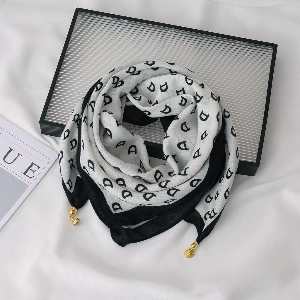 Women's 65" Silk Square Scarf with Magnetic Buckle – Autumn/Winter Print, Fashionable & Versatile Triangle Snood