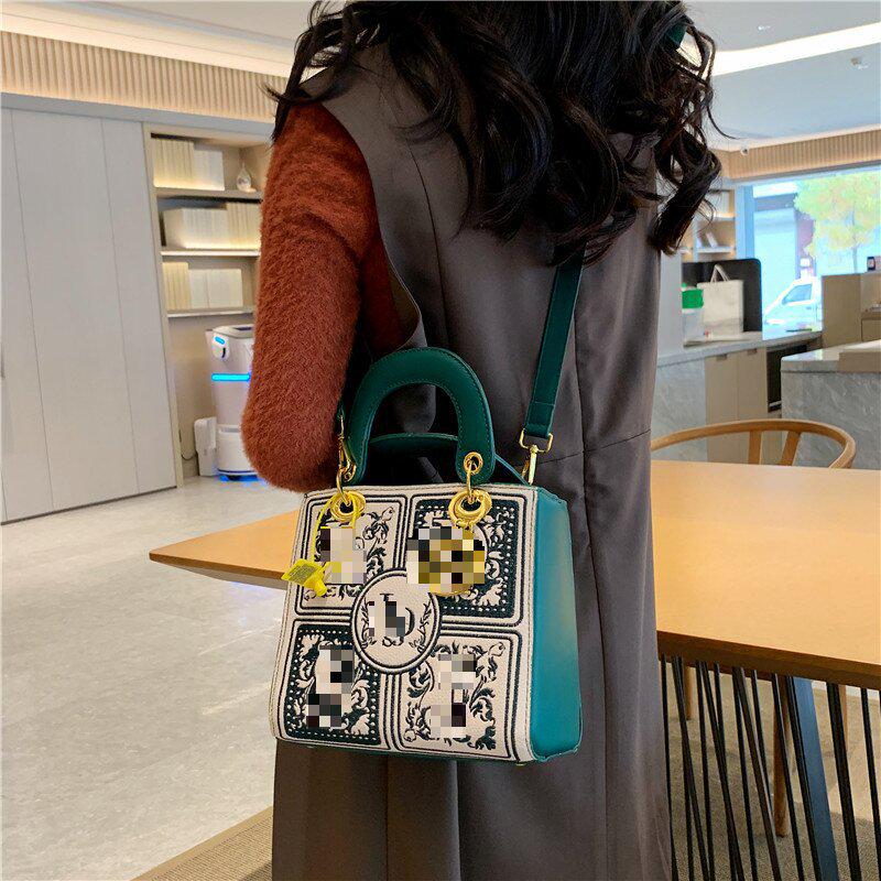 Retro Embroidered Bucket Handbag - Versatile Crossbody for Women 2025