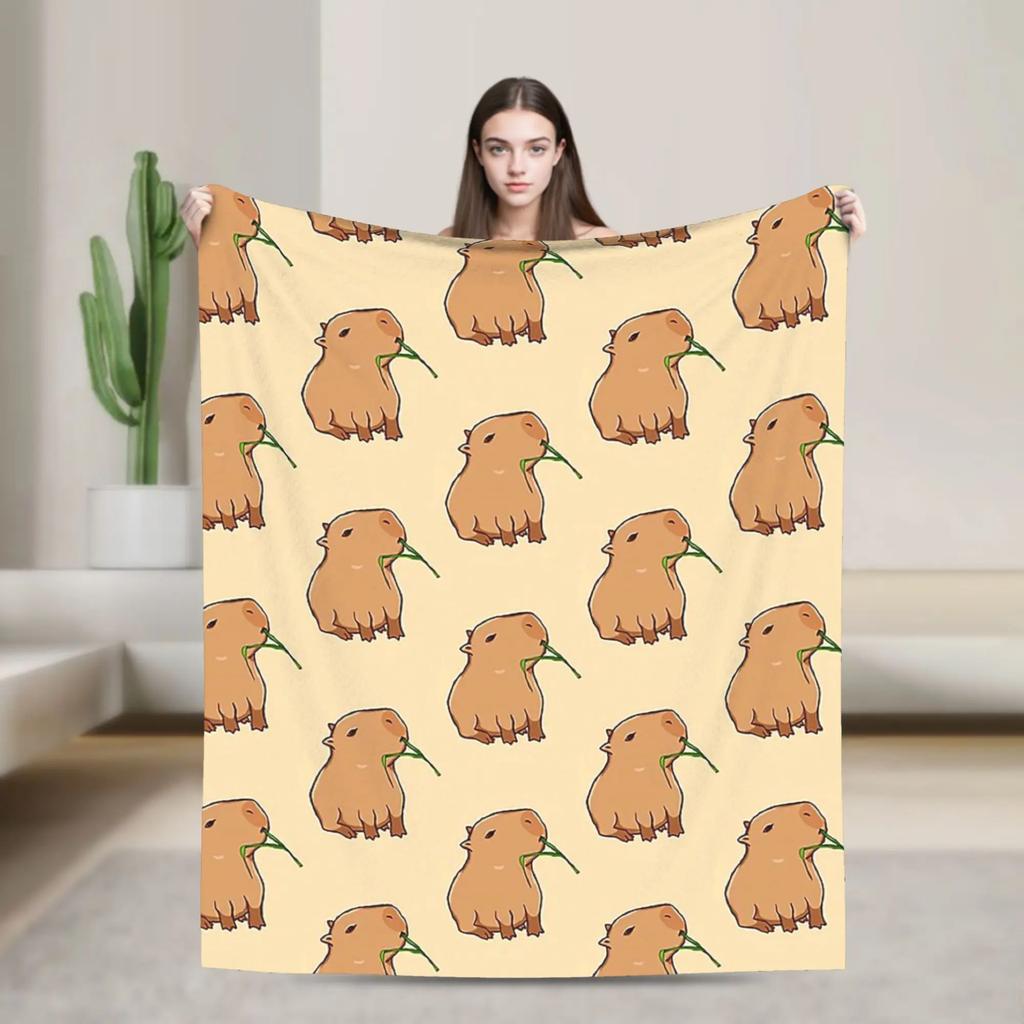 Capybara Pattern Fleece Blanket Kawaii Animal Funny Throw Blankets for Sofa Bedding Lounge 150*125cm Plush Thin Quilt