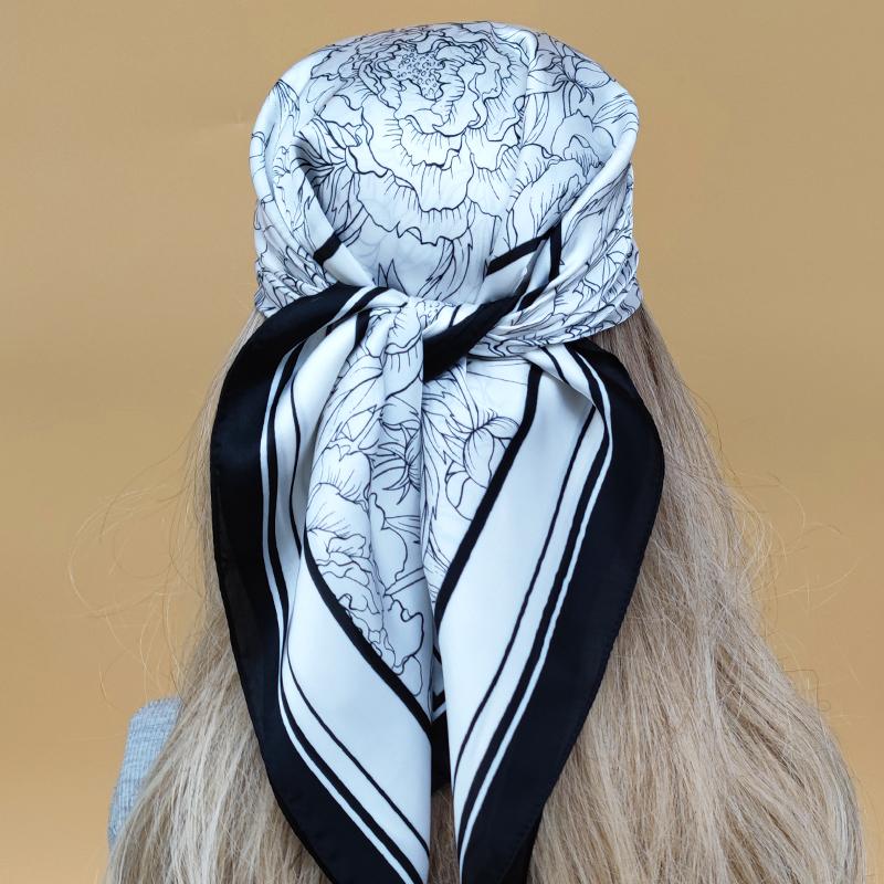 Luxury New Style Square Headscarf Women Sunscreen Beach Kerchief Popular The Four Seasons Scarves  Design 70X70CM Silk Hijab
