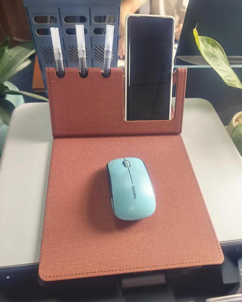 3-in-1 Mouse Pad: Desktop Pen Holder & Phone Stand