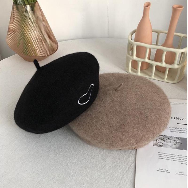 Love Embroidered Tweed Beret Hat Female Autumn And Winter Korean Version Retro Painter Hat