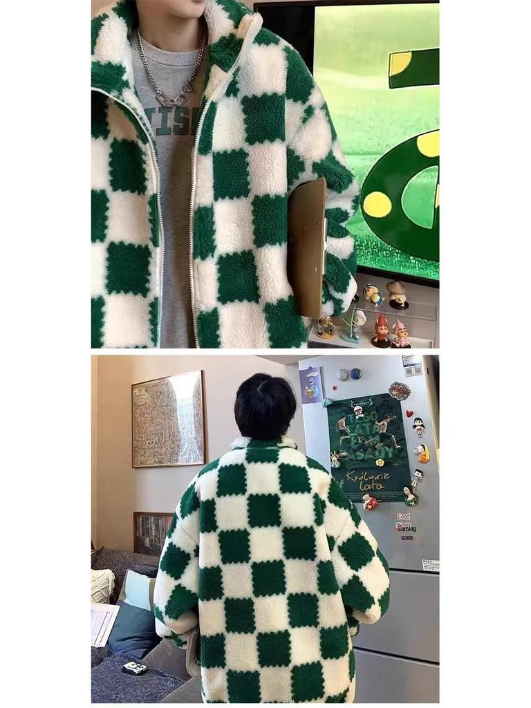 2025 Men's Korean Style Checkered Lambswool Coat for Autumn/Winter: Loose, Versatile, High-End Warmth