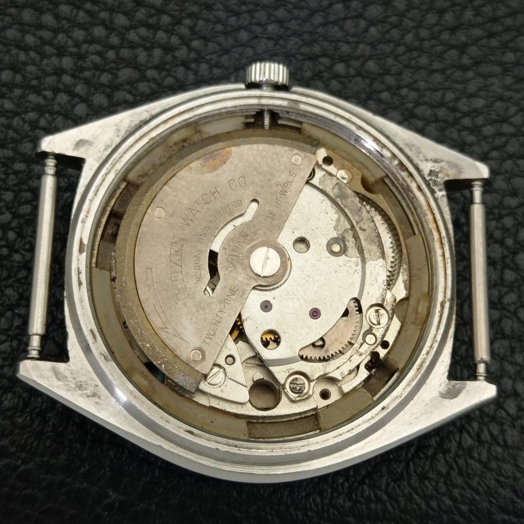 JAPAN VINTAGE CITIZEN AUTOMATIC 8200 MENS GOLDEN COLOR DIAL WATCH a702783-1 R210-a702783