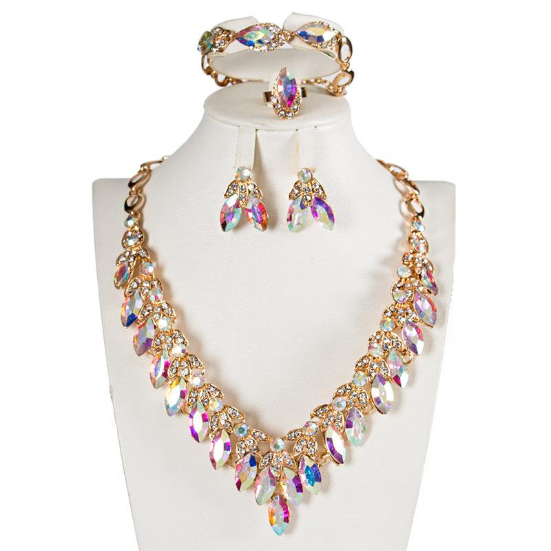 Edelstenskjede Øredobber Firedelt Kjole Bankett Temperament Dame Overdrevne Smykker