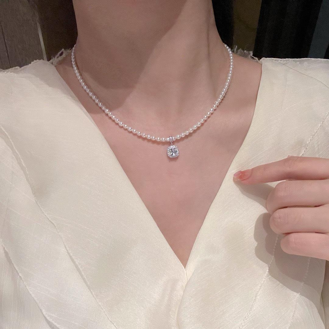 Elegant Square Pearl Necklace with 3-4mm Freshwater Pearls, Dense Texture, Versatile for Women. 3-4mm белый