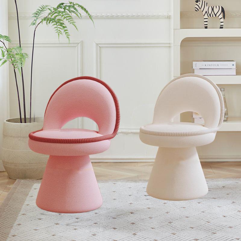 1PC Vanity Chair, Bohemian Heart-Shaped Memory Foam Stool - Multifunctional Ottoman Chair With, Easy Assembly Frame