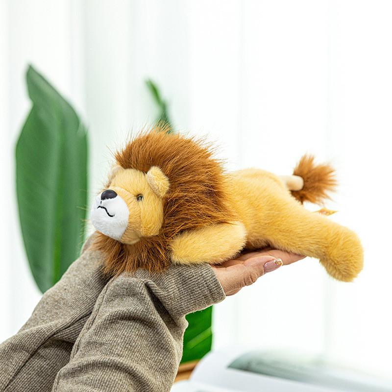 Porte-clés Jouet en Peluche Lion Dessin Animé Animal Dessin Animé Peluche Courte Breloque Sac à Dos Cadeau