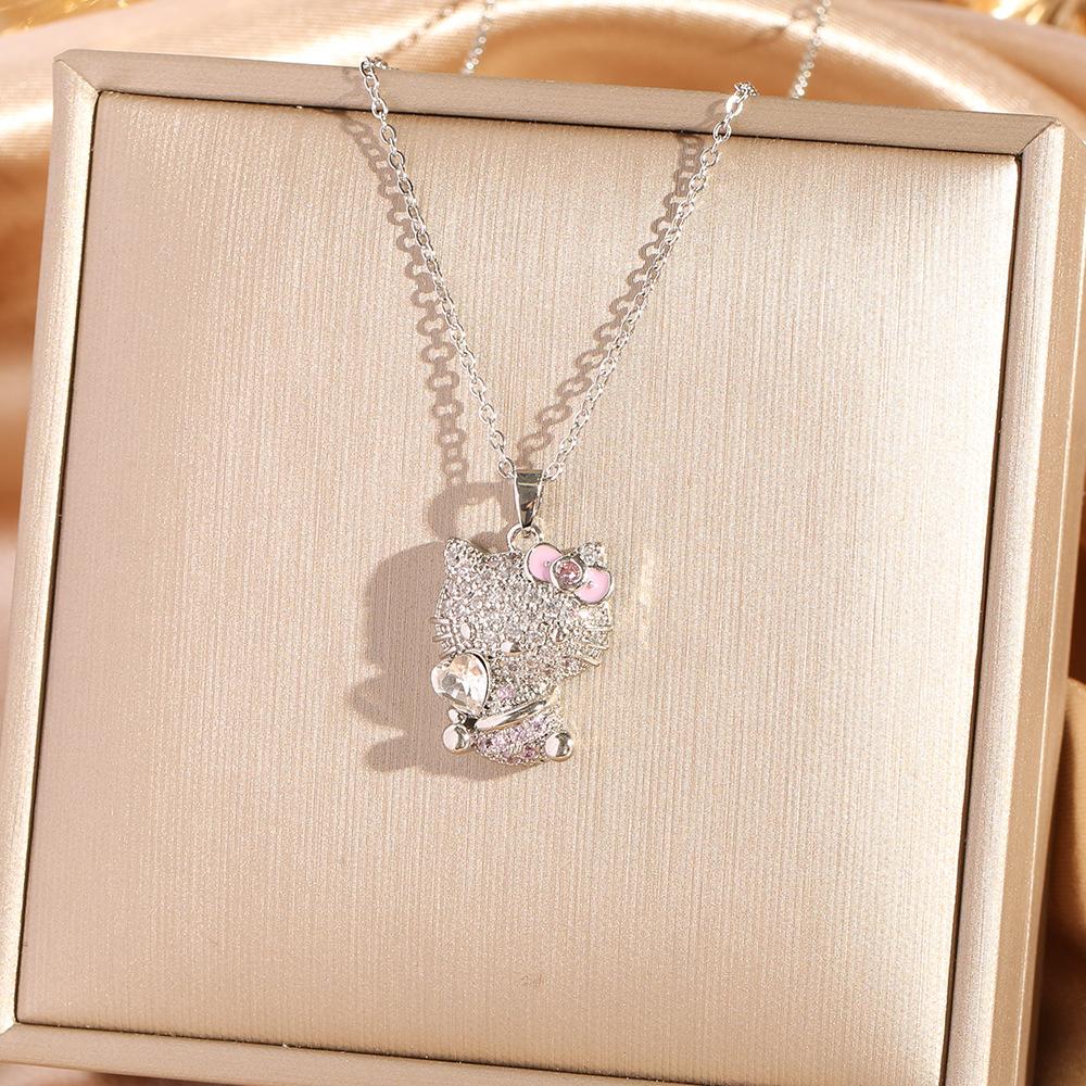 Four Leaf Clover Pendant Necklace For Women Fashionable Zircon Crystal Adjustable Chain Delicate And Versatile Jewelry