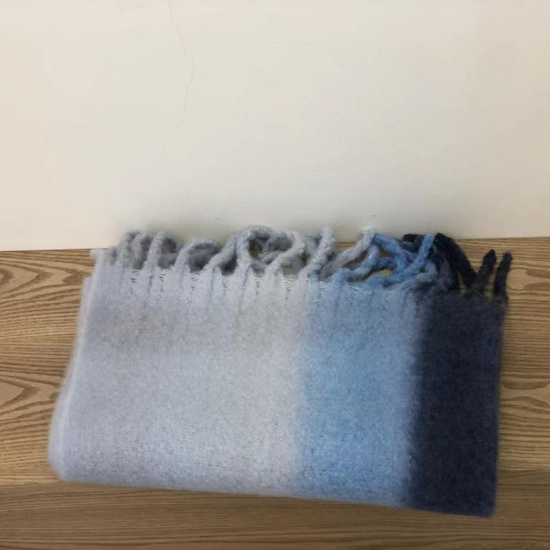 

Thick and Warm Versatile Color Blocked Scarf for Women