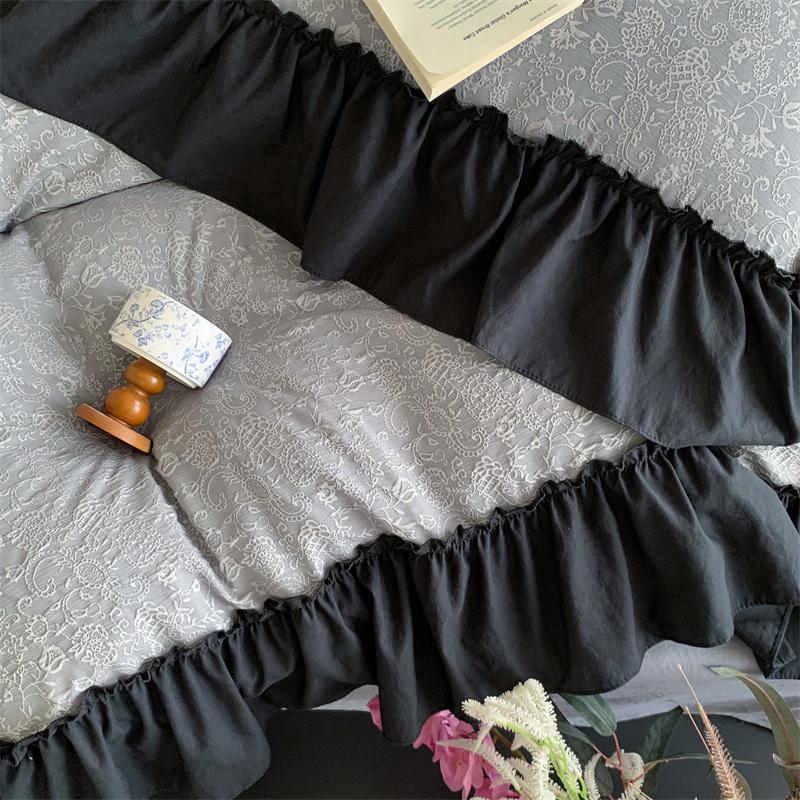 Jacquard Duvet Cover Set with Black Ruffles Brushed Bedding Set Single/Queen/King Size Solid Color parure de lit Luxury Bedding