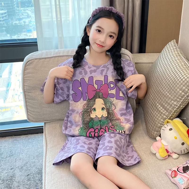 Girls' Comfortable Summer Cartoon Pajama Set: Short Sleeve & Shorts for Kids