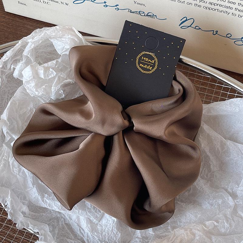 Elegant Retro Silk Satin Scrunchie: Large, Solid Color Hair Tie кофейный