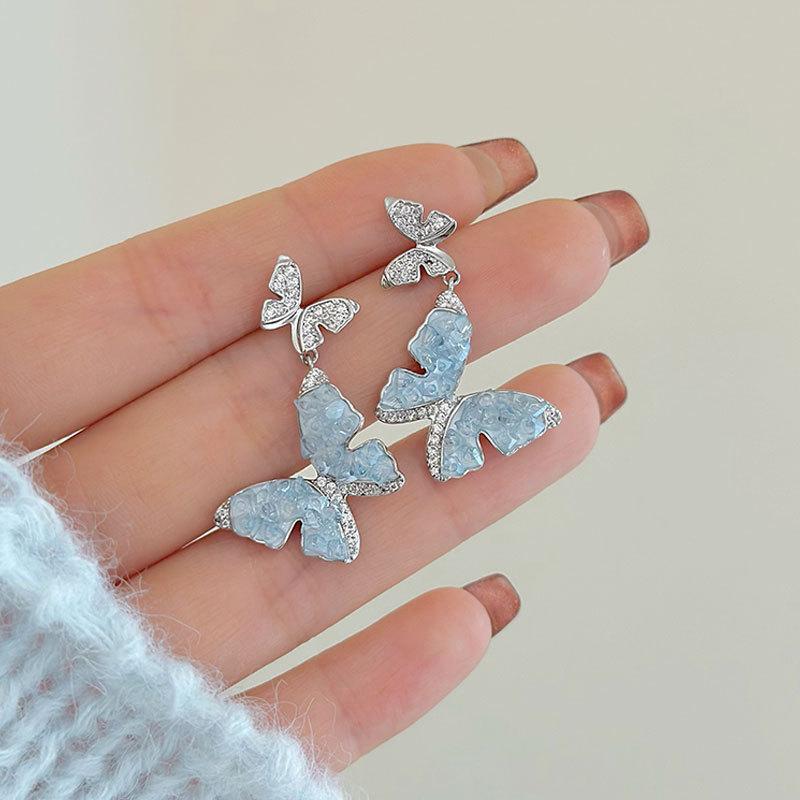 Simple Zircon Butterfly Earrings Light Luxury High-end Stud Earrings Temperament Fashionable Sweet Pearl Earrings Women