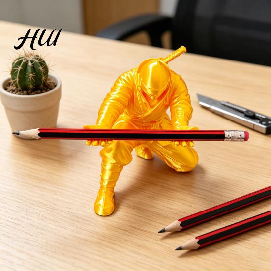 Ninja Desktop Dekoration Stiftehalter Kniend Bleistift Cool 3D Büro Schreibtisch Gedruckter Ständer Geschenk für Teenager Jungen Erwachsene Zubehör