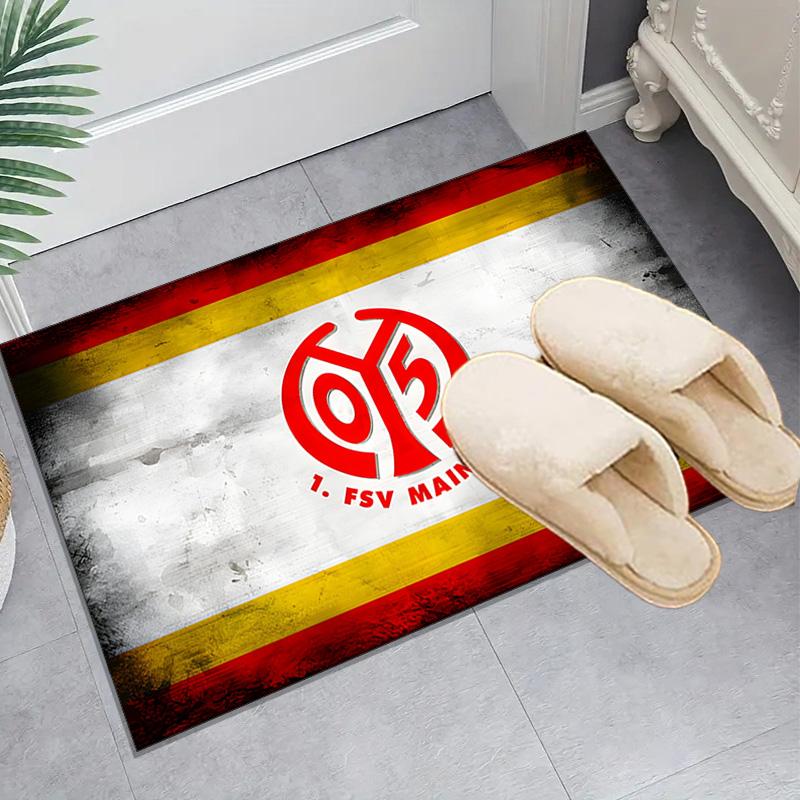 1PC Mainz Football Crest Floor Mat for Living Room, Game Rooms, Office, Bedroom, Office Floor Mat Playful Design, Christmas Fan Gifts