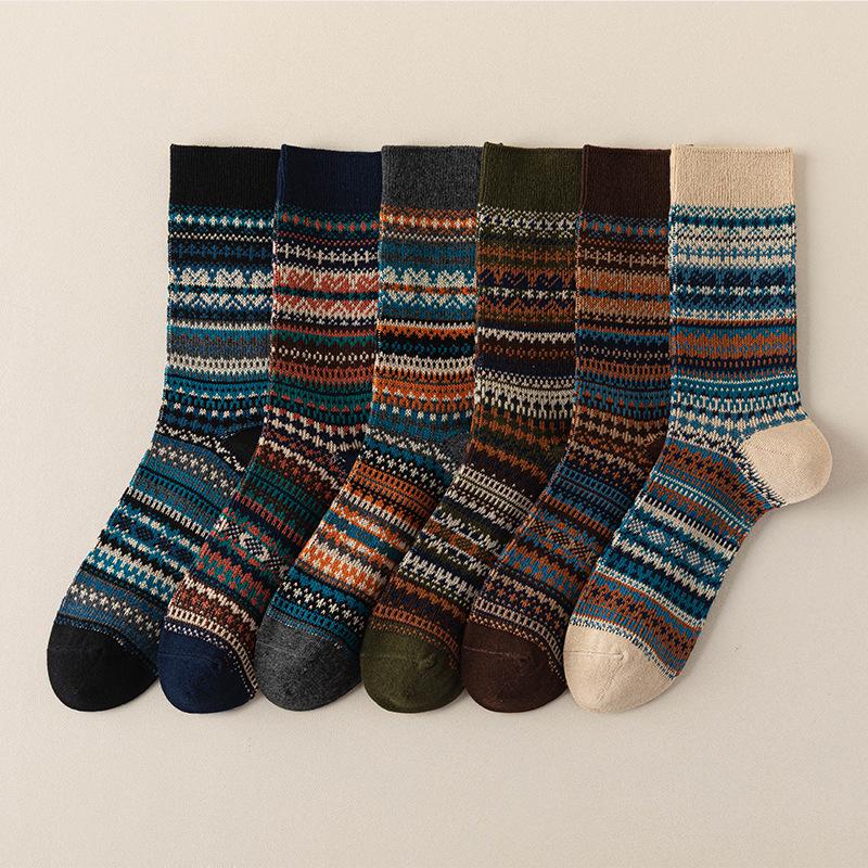 Men's Argyle Mid-Tube Socks - Autumn/Winter, Color-Blocking Retro Ethnic Style
