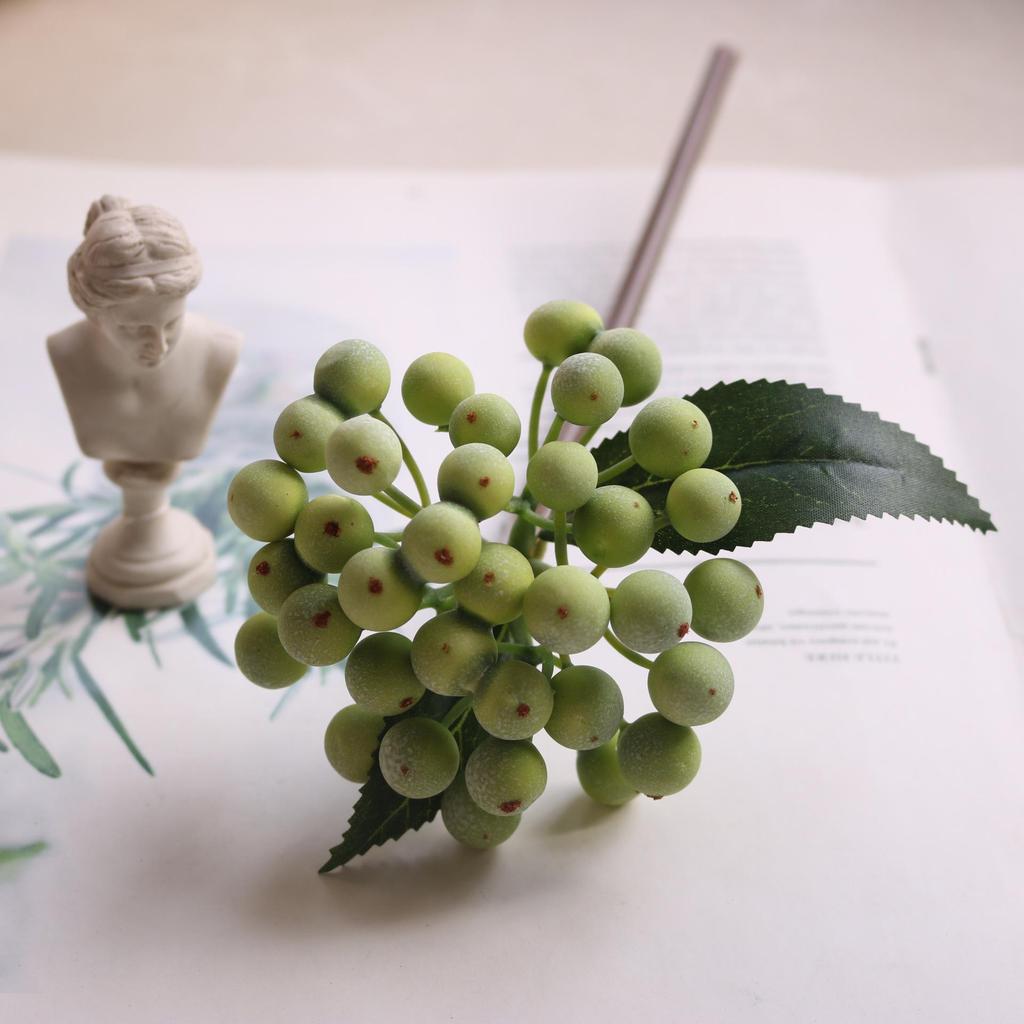 Artificial Holly Berry Branches - Red Fruit Ornaments for Christmas & Spring Festival Floral Decorations