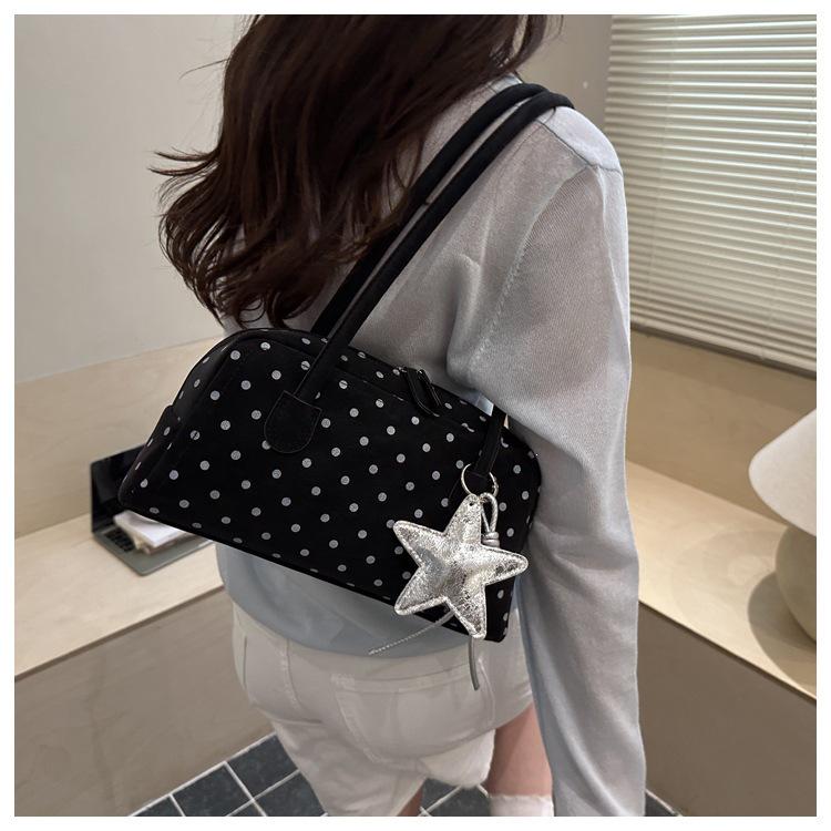 Korean Style Women's Polka Dot Bowling Bag: Large Capacity Pillow Bag for Trendy Daily Commutes