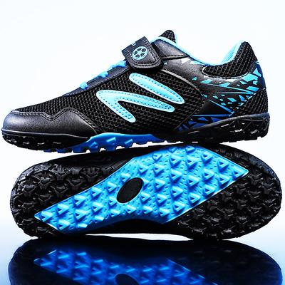 Scarpe speciali per sport – Scarpe da calcio