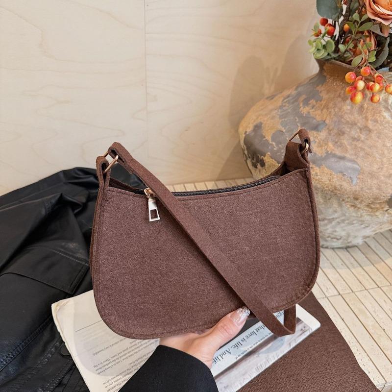 Diesjährige beliebte Mode Koreanische Version Umhängetasche Damen Frühling Neu Vielseitig Ins Einfarbige Sanfte Kleine Quadratische Tasche