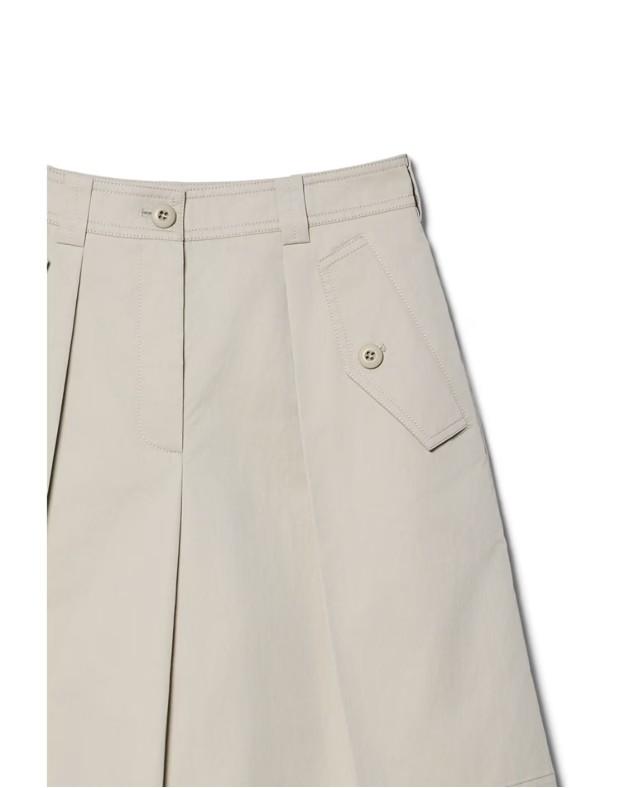 Hejiseu [His] Beige Fatigue Shorts