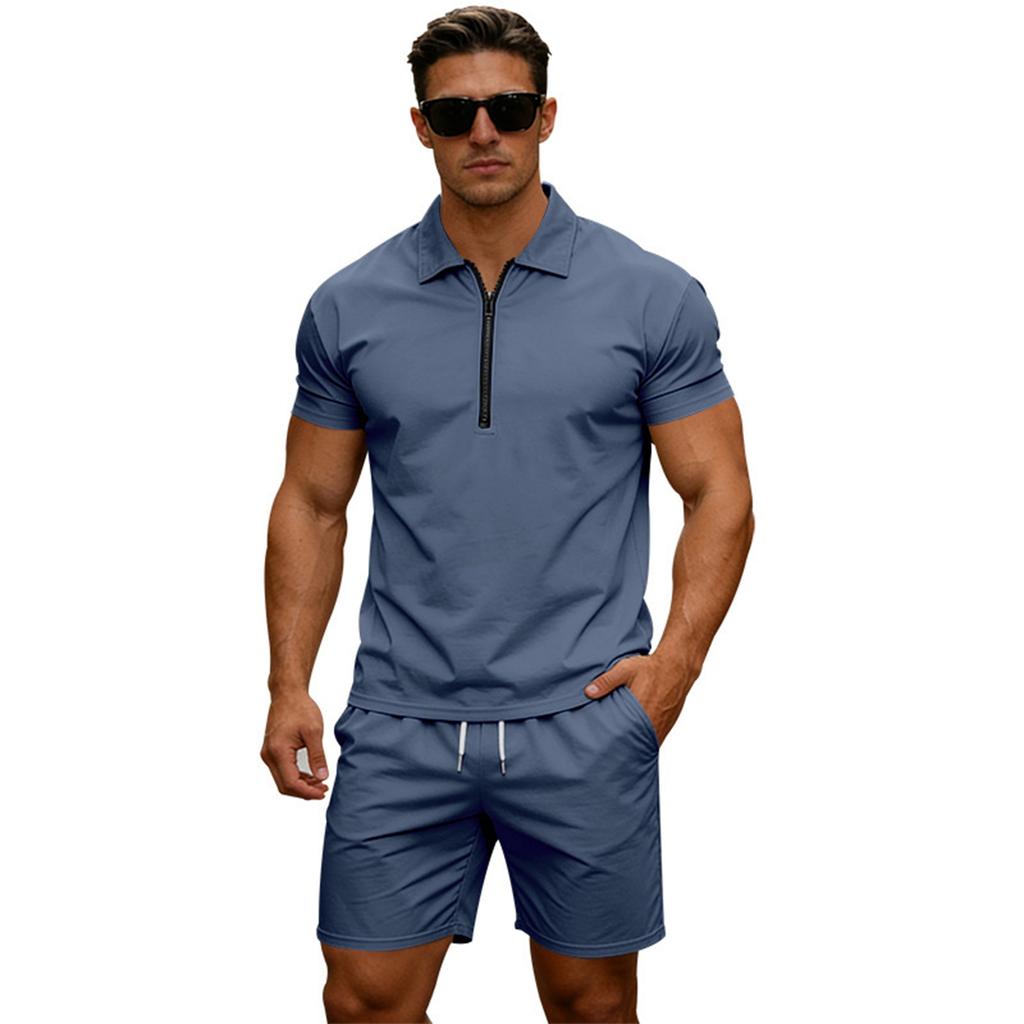 Zweiteiliges Set für Herren: Locker geschnittenes Kurzarm-Hosen-Set mit Reißverschlusskragen.