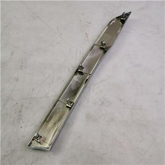 Dekoratives Teil Oben Links für Frontpanel Foton L153100000071-1
