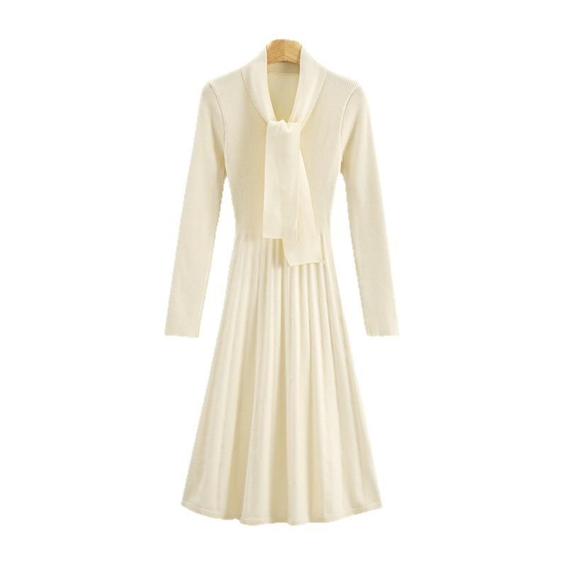 A New High-end Women's Autumn and Winter Dress with A Scarf Collar and A Cinched Waist