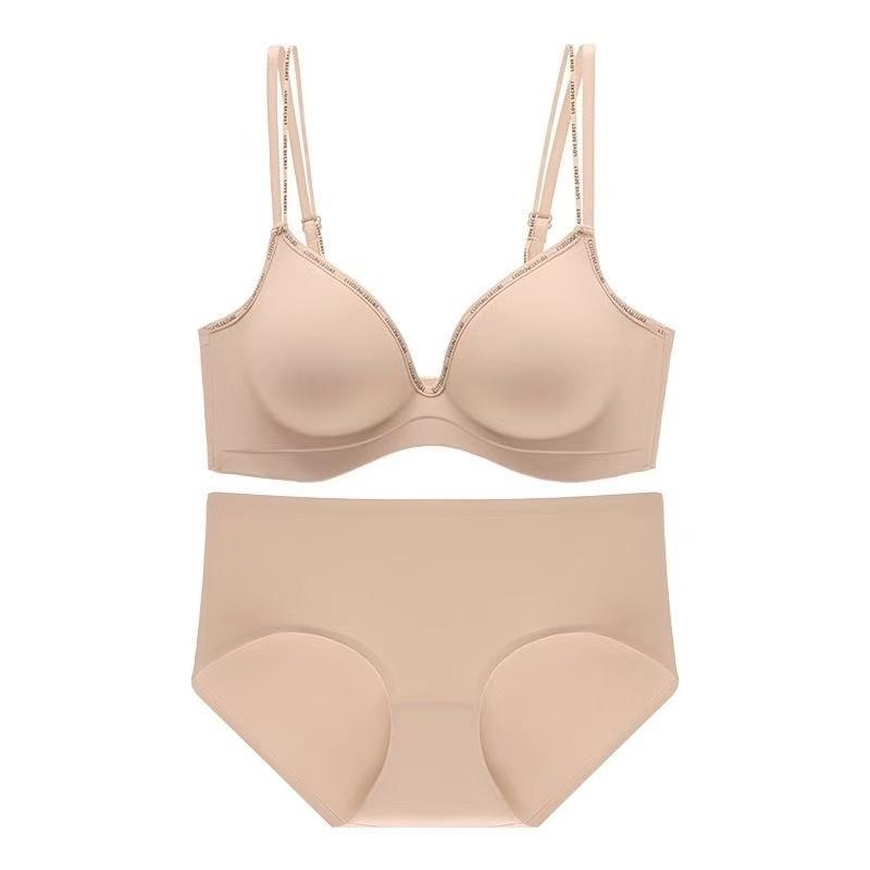 Leopard print underwear, women's small breasts gather, sexy seamless bra, closed breasts, anti-sagging, no steel ring, upper support shows a large bra