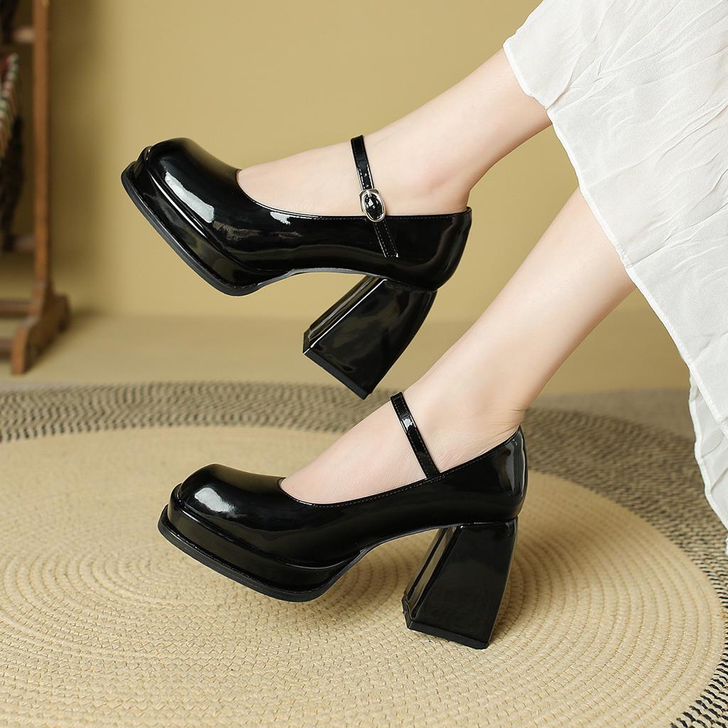 High heels women's 2025 new temperament celebrity waterproof table French thick heel square head Mary Jane shoes one-word buckle belt
