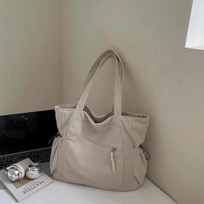 New Corduroy Simple Shoulder Bag Fashi Striped Wrinkle Design Casual Handle Bag for Women Casual and Versatile Storage Bags
