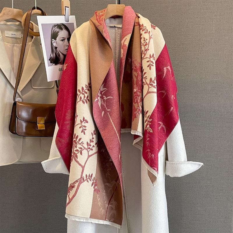 Autumn New Cashmere Tassel Scarf Women's Fashion Age-reducing Jacquard Scarf Warm and Thickened Large Shawl