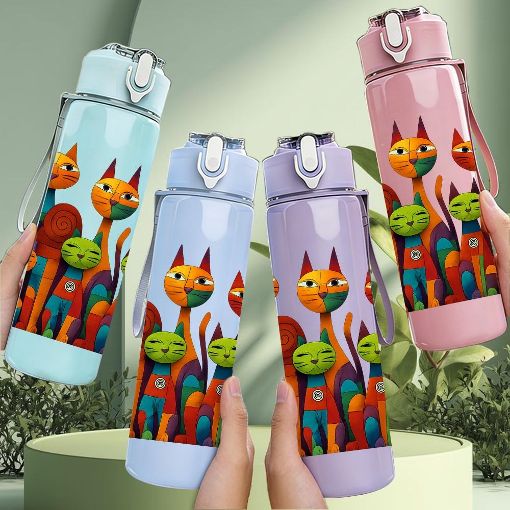 1PC Colorful Stacked Cat Pattern 750ml Color Plastic Sports Water Bottle Leakproof Flip Straw Lid Suitable for Sports Office Home Use