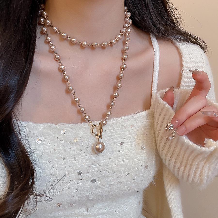 Exquisite Pearl Double-Layered Clavicle Necklace: French Elegance & Light Luxury Design