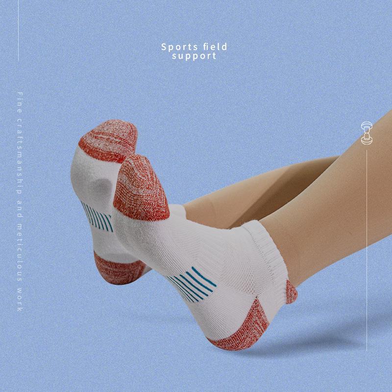 Chaussettes de Course Respirantes en Coton Peigné pour Femmes – Absorbantes la Sueur, Amorties et Courtes pour le Sport et le Badminton