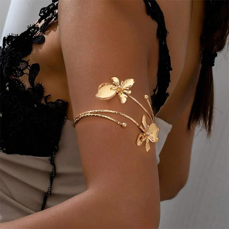 Elegant Flower Cuff Vintage Bracelet Bangle for Women Gold Color Metal Floral Bracelets Femme Aesthetic Gift Pulseras