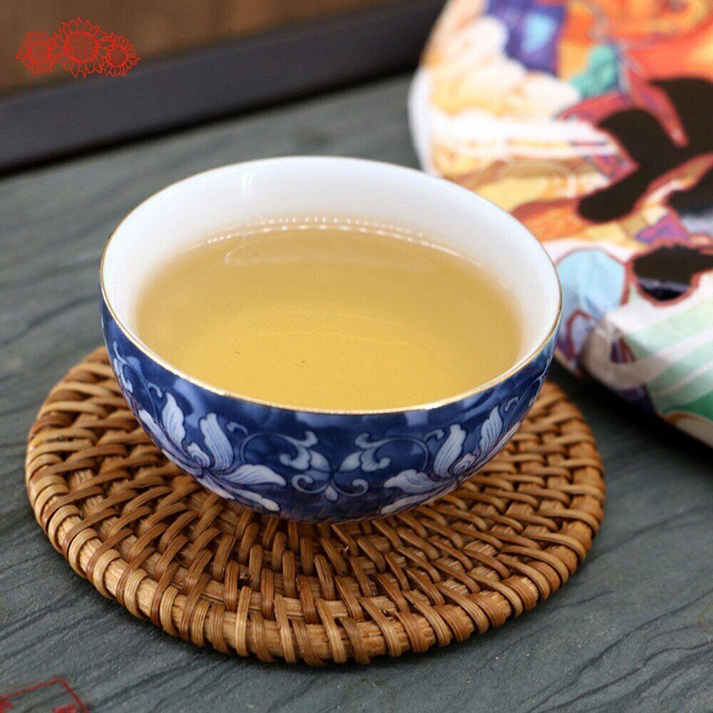 2021 Haiwan Zodiac Bull Roher Puerh bringt Ihnen Freude und Glück Sheng Puer Tee 400g