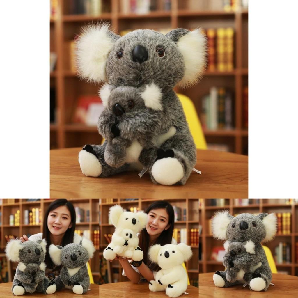 Entzückende Koala-Bären-Stofftiere mit sitzender Mutter und Baby-Stoffpuppen