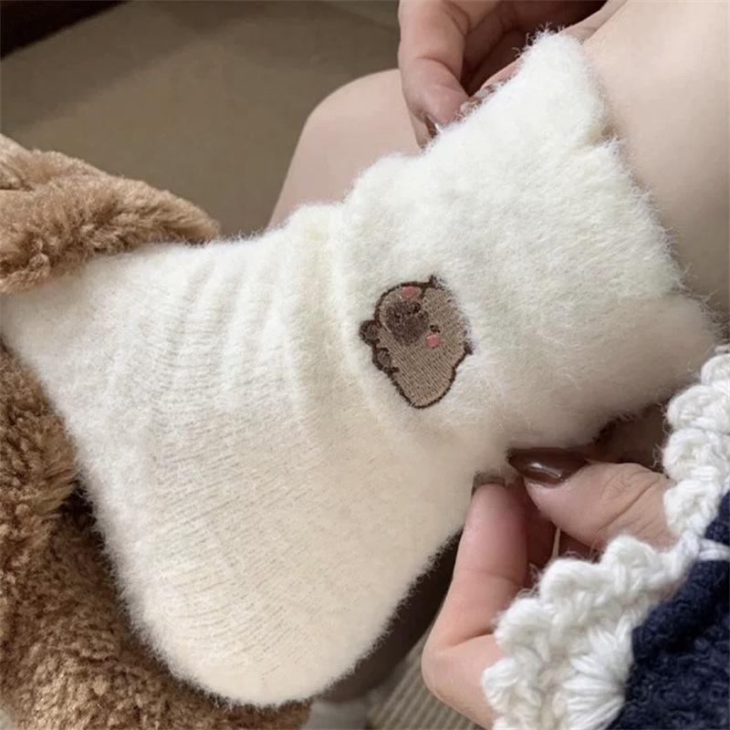 Female Autumn and Winter Thickened Warm Cartoon Embroidery Home Floor In The Tube Socks