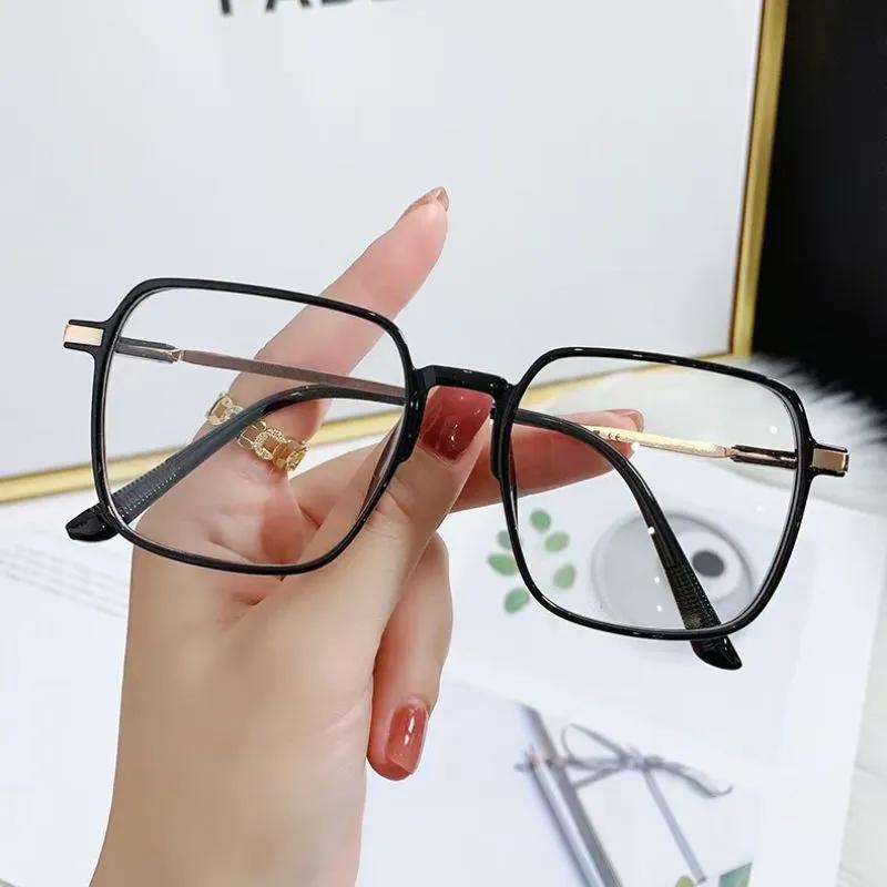 Photochromic Anti Radiation Glasses Metal Eyeglass For Woman Men