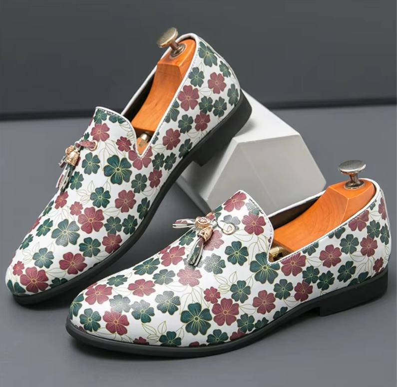 

Новые Модные Комфортные Лоферы с Кисточками Мужские Заостренные С Цветочным Узором Повседневная Обувь Свадебное Платье Обувь для Выпускного Вечера Zapatos Hombre 46