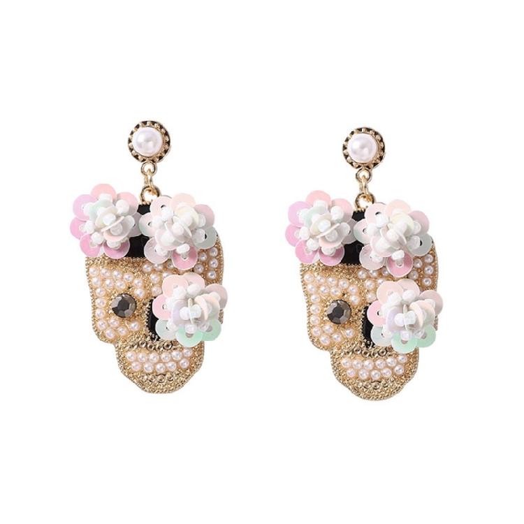 Luxurious Zircon Skull Ear Studs Delicate Zinc Alloy Skull Earrings with Zircon and Glitter Accent for Daily Wear