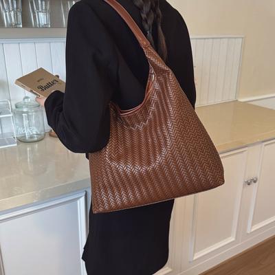 Woven Underarm Bag Women's New Simple Shoulder Bag Large-capacity Commuter Tote Bag