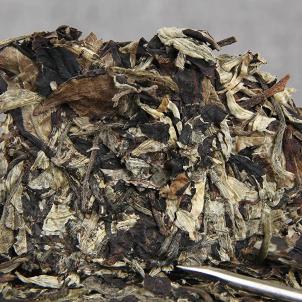 Moonlight Beauty Jingmai Puer Pu'er Moonlight Sheng Pu-erh Raw Tea 357g